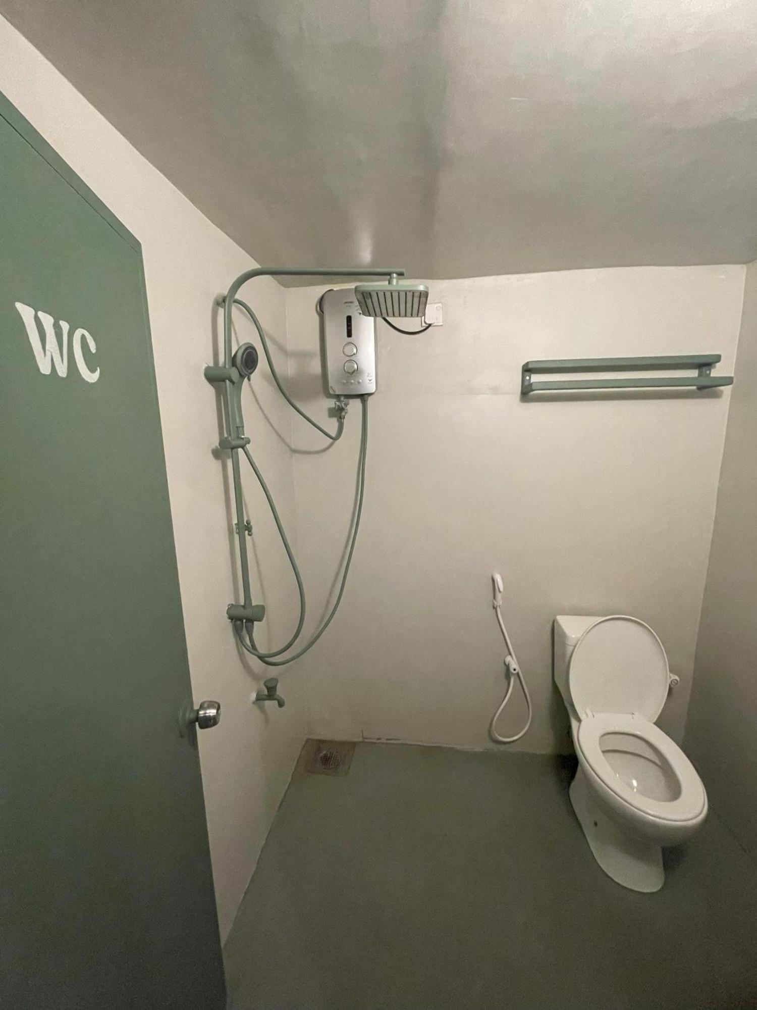 Hawara Coliving Midigama Hotel Bagian luar foto