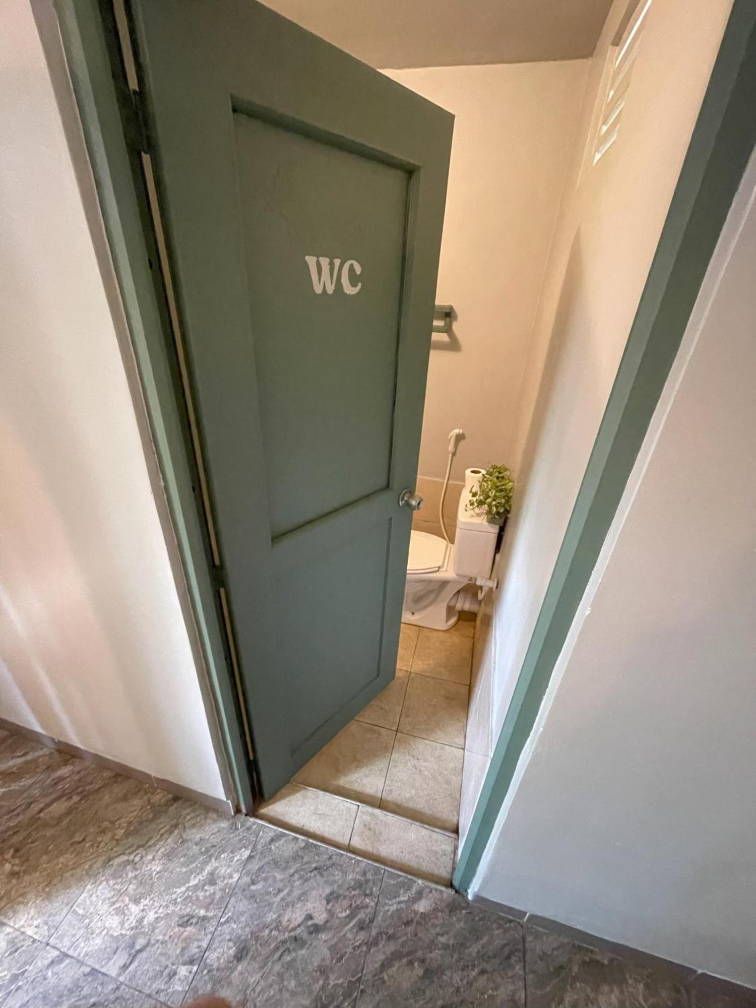 Hawara Coliving Midigama Hotel Bagian luar foto