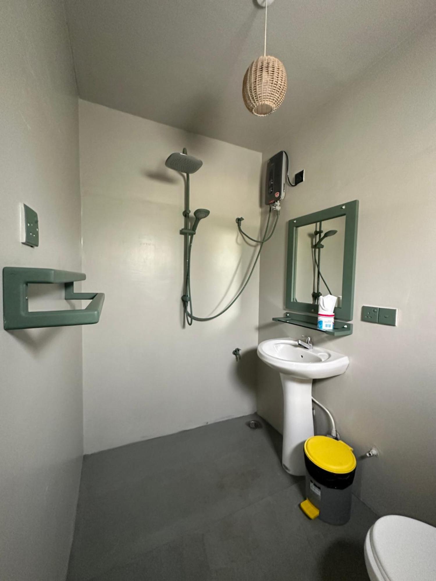 Hawara Coliving Midigama Hotel Bagian luar foto